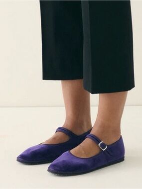 Vibi Venezia Velvet Mary Jane